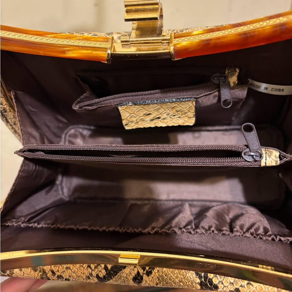 Snakeskin Pattern Shoulder Bag - Picture 3 of 3
